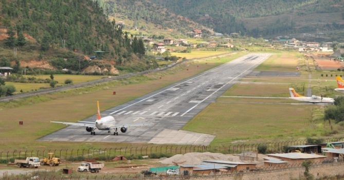 Bay đến Bhutan, Vé máy bay đi Bhutan, bay đến Paro